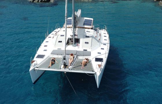 Catamaran Kennex Pro 445 13.7m