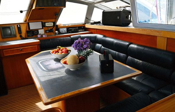 Catamaran Kennex Pro 445 13.7m