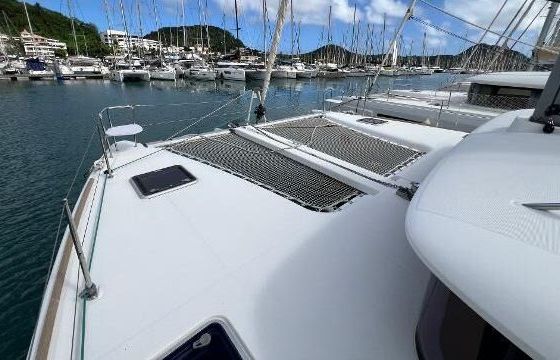 Catamaran Lagoon 400 12.2m