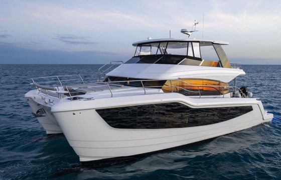 Motorboat Aquila 50 Yacht 760hp