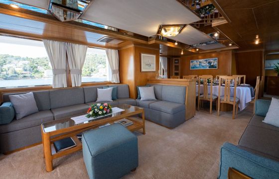 Motor yacht Perama Shipyards 102 Elena 2000hp