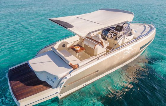 Motorboat Invictus 280GT 350hp