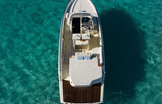 Motorboat Invictus 280GT 350hp