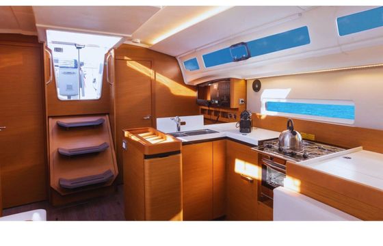 Sailboat Sun Odyssey 410[G] 12m