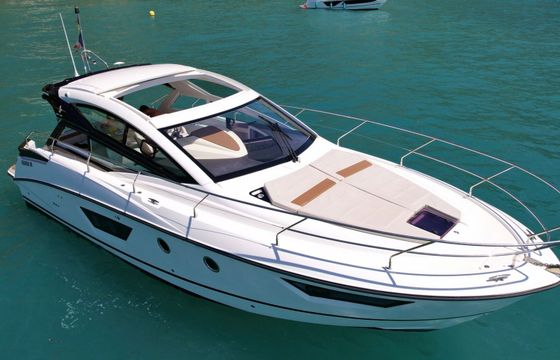 Motorboat Beneteau GT40 740hp