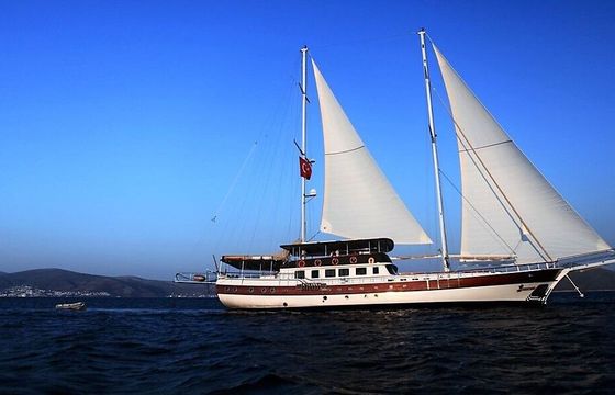 Sailboat Custom Made Oguz Bey 32m