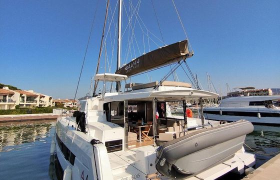 Catamaran Bali 4.4 13m