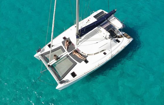 Catamaran Lagoon 38 (Refit 2024) 12m