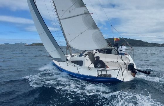 Sailboat Yatlant 24 7m
