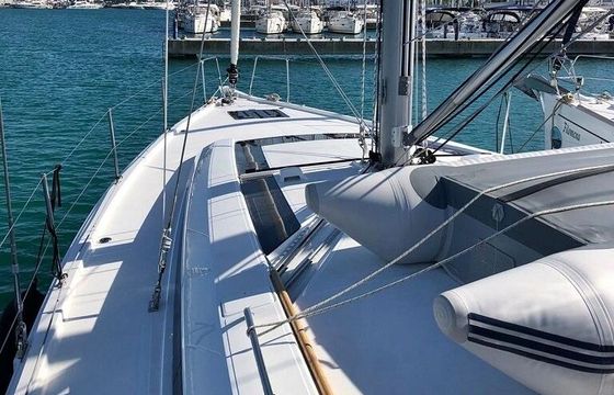 Sailboat Beneteau Oceanis 51.1 15.94m
