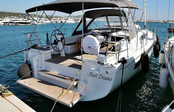 Sailboat Beneteau Oceanis 51.1 15.94m