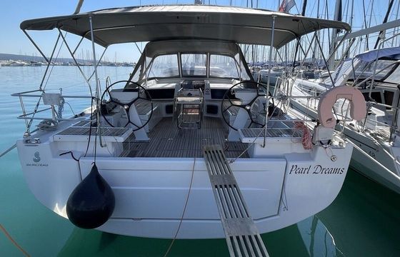 Sailboat Beneteau Oceanis 51.1 15.94m