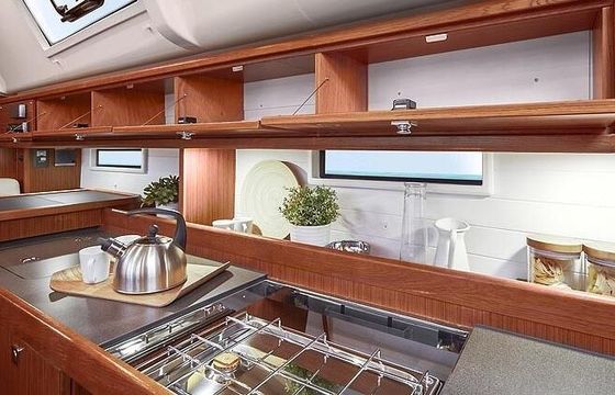 Sailboat Bavaria Cruiser 51 15.5m