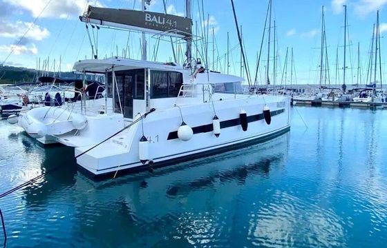 Catamaran Bali 4.1 Orlandina 12m