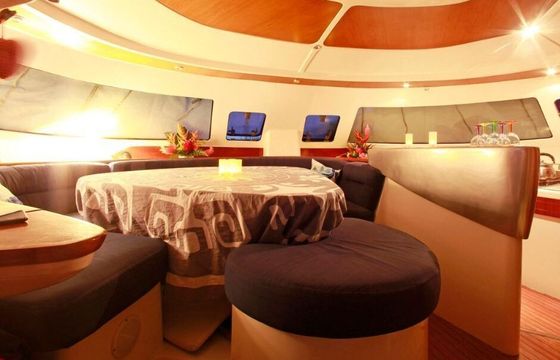 Catamaran FOUNTAINE PAJOT BAHIA 46 15m