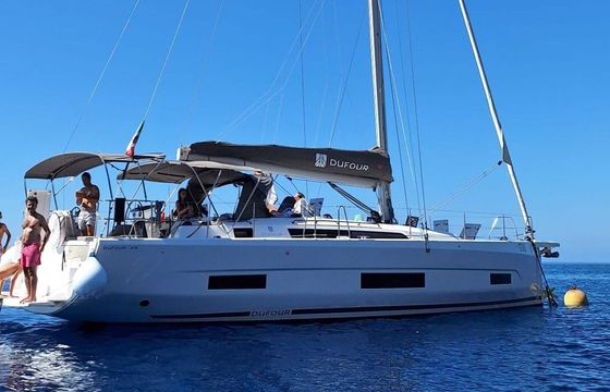 Sailboat Dufour 470 14m