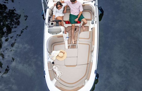 Motorboat Quicksilver Axess 15hp