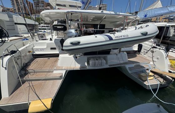Catamaran Lagoon-Bénéteau Lagoon 42 - 4 cab. 12m