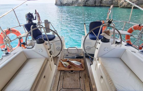 Sailboat Bavaria 42 cruiser 13m