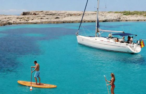 Sailboat Bavaria 42 cruiser 13m