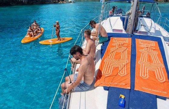 Sailboat Bavaria 42 cruiser 13m