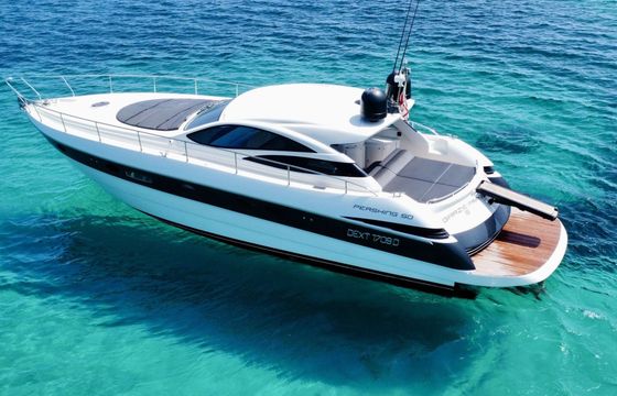 Motorboat Pershing 50 1800hp