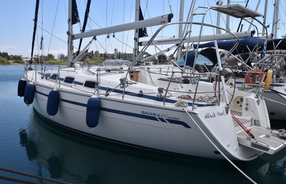 Sailboat BAVARIA 40 12m