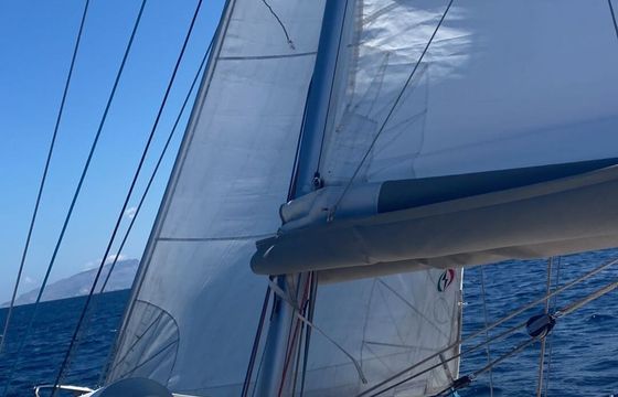 Sailboat Beneteau First 31.7 9.85m