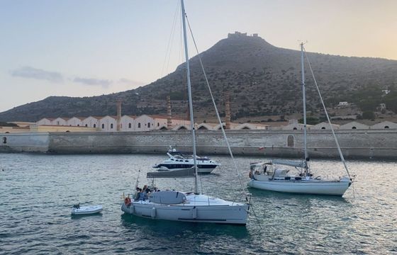 Sailboat Beneteau First 31.7 9.85m