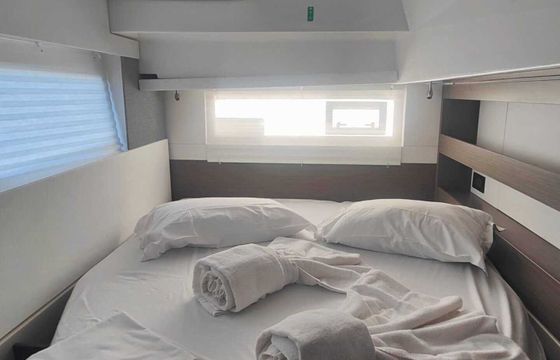 Catamaran Leopard Leopard 42 - 4 cab. 12m