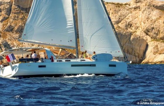 Sailboat Sun Loft 47 /7cab 14m