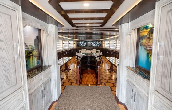 Motor yacht Cruisers 2022 1300hp