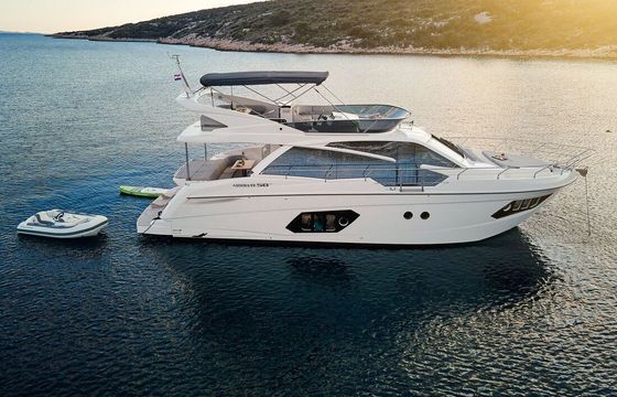 Motorboat Absolute 50 FLY 960hp