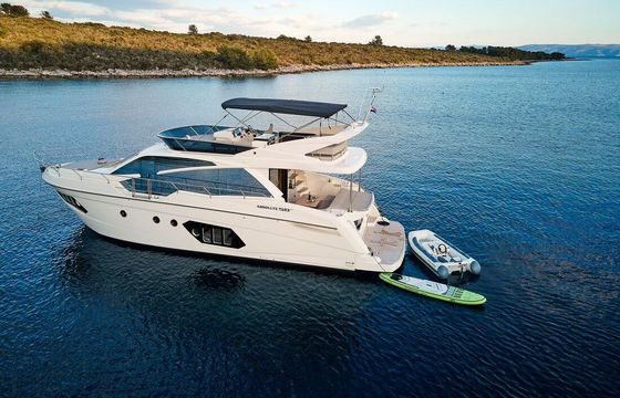 Motorboat Absolute 50 FLY 960hp