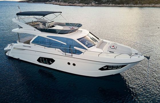 Motorboat Absolute 50 FLY 960hp