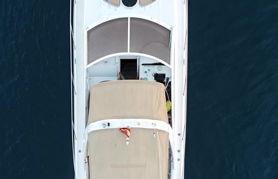 Motorboat Princess V45 14 metros 500hp