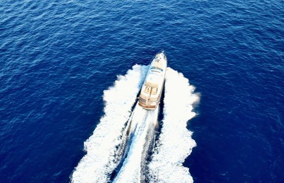 Motor yacht Princess v65 2600hp