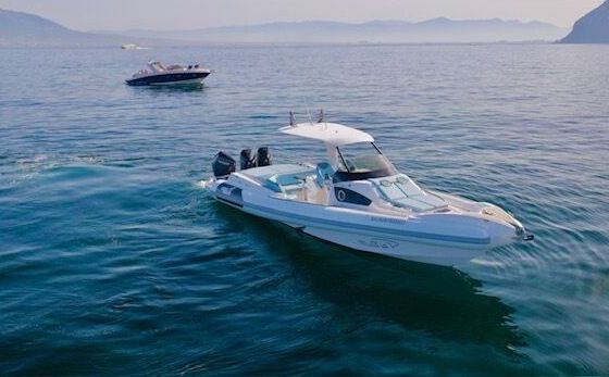 Motorboat Motonautica MITO 40 900hp