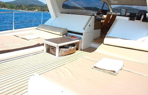 Motor yacht LEOPARD - Chantier arno 23 hardtop sport 2400hp