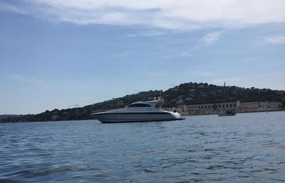 Motor yacht LEOPARD - Chantier arno 23 hardtop sport 2400hp
