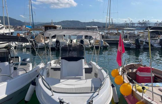 Motorboat Trimarchi 57 S 40hp