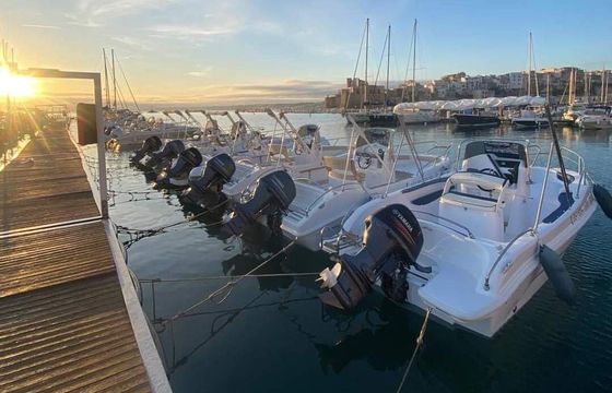 Motorboat Ascari Prestige one 40hp