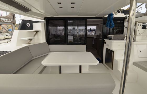Catamaran Leopard Leopard 42 - 4 cab. 12m