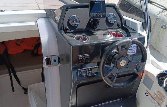 Motorboat Quicksilver ACTIVE 605 SUNDECK 150hp