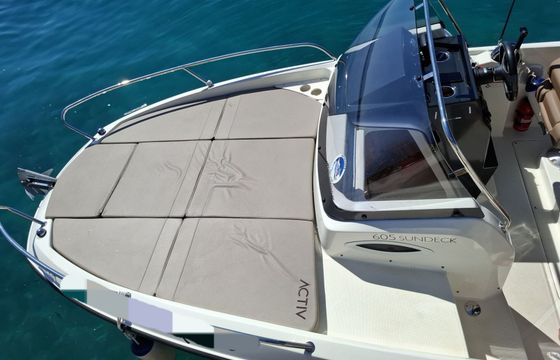Motorboat Quicksilver ACTIVE 605 SUNDECK 150hp