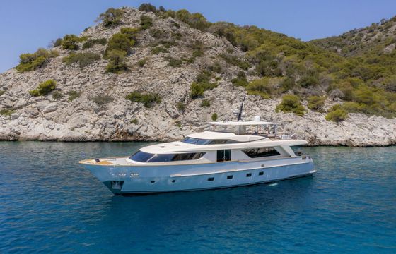 Motorboat Sanlorenzo SD92 2400hp