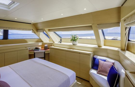 Motorboat Sanlorenzo SD92 2400hp