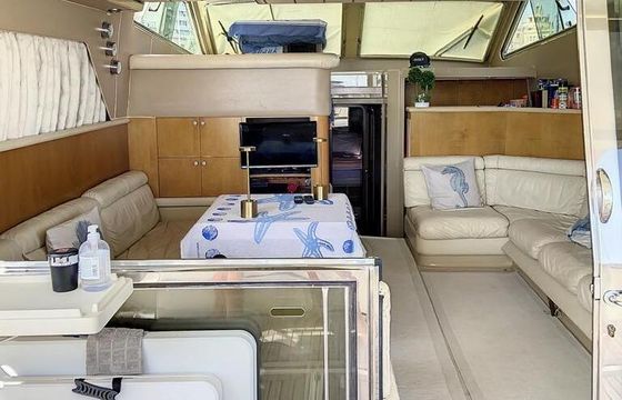 Motorboat Ferretti Altura 52s 1400hp
