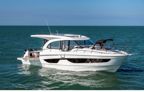 Motorboat Antares 11 OB 600hp