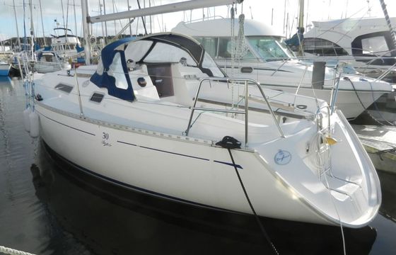 Sailboat DUFOUR DUFOUR 32 CLASSIC 9.68m